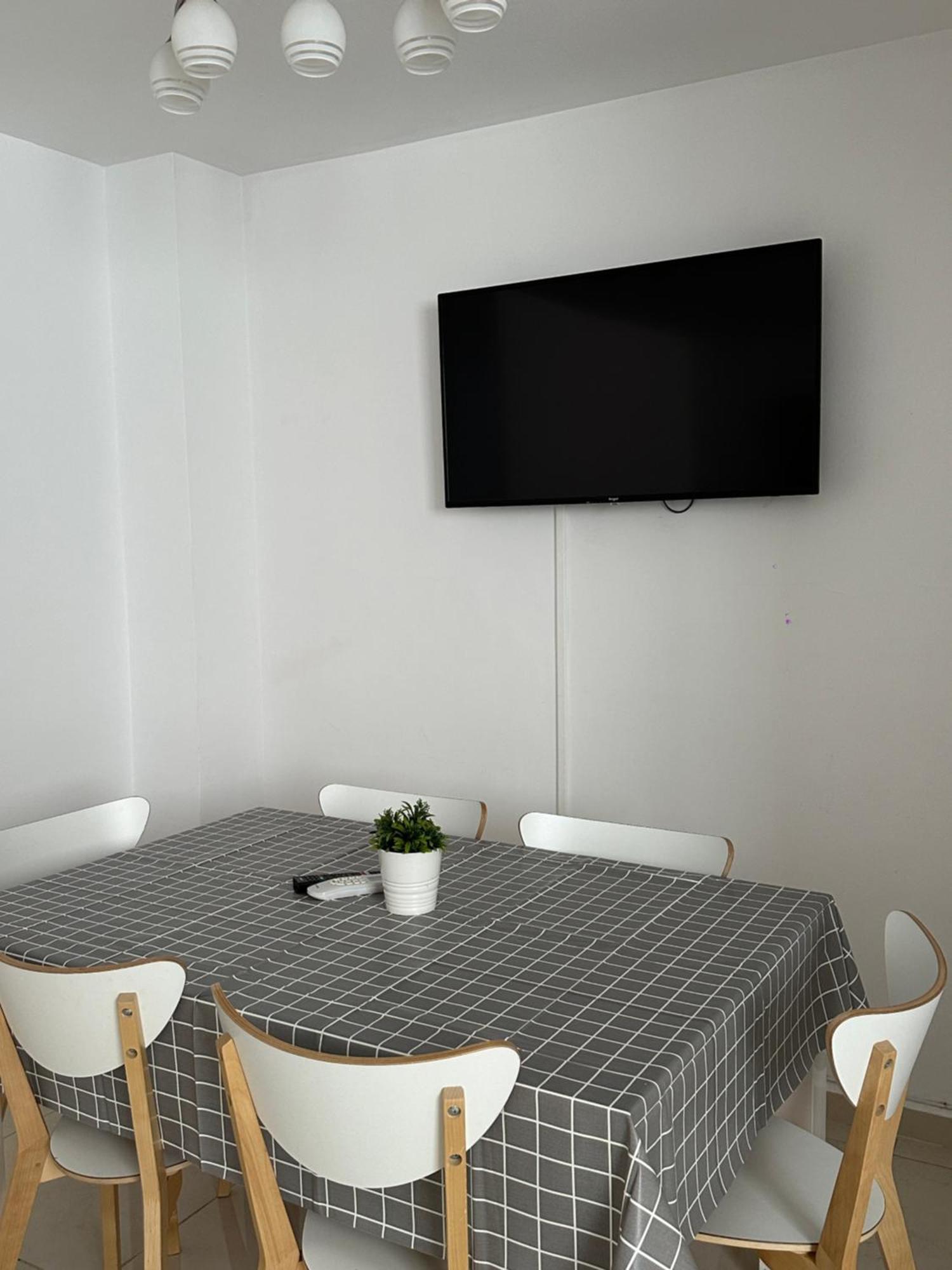 Modern And Bright 5 Bedroom Apartment Del Prado Гандия Екстериор снимка